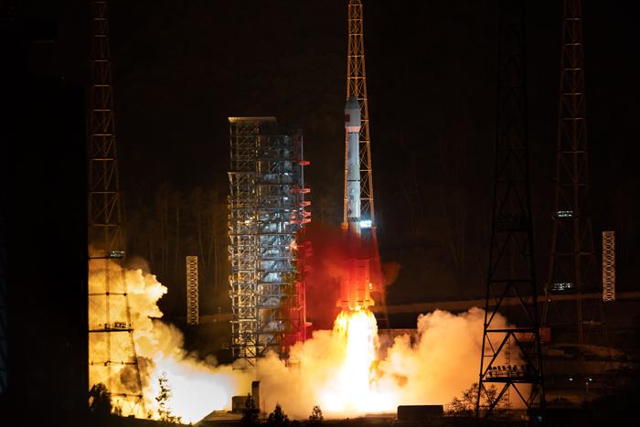 中國成功發射天鏈二號04星