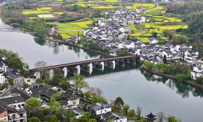 安徽齊云山：雨后初霽現云海