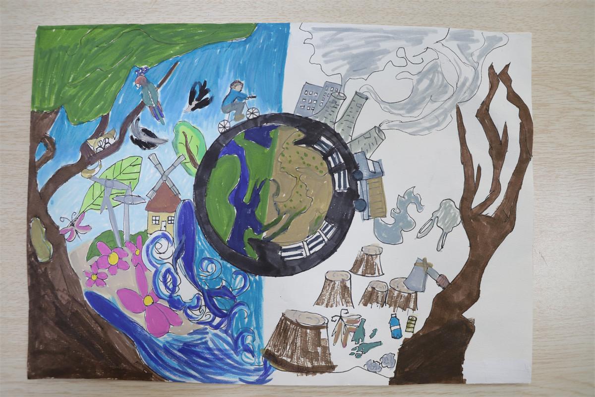 《保護環境，低碳出行》張雅涵 10歲