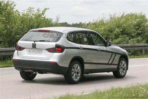 幾乎無偽裝 寶馬X1路試車諜照大曝光 汽車之家 幾乎無偽裝 寶馬X1路試車諜照大曝光 汽車之家