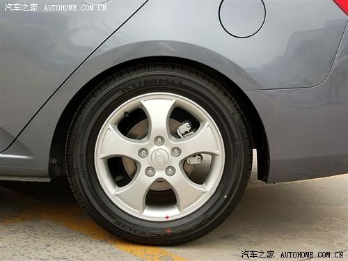 ��܇֮�� �|�L���_���� forte����� 09�� 1.6 at premium