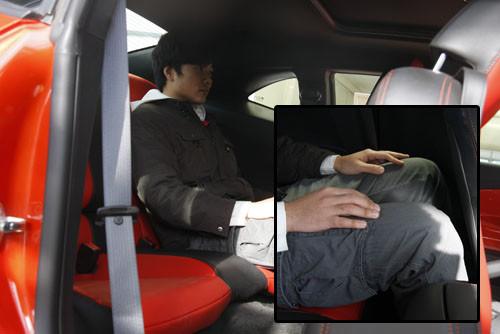 “大黃蜂”換裝 實(shí)拍紅色雪佛蘭Camaro