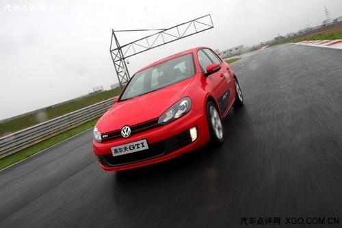 賽道小試牛刀 搶先試駕國產高爾夫GTI